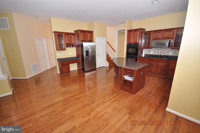 9308 Rustic Breeze Ct, House other with 4 bedrooms, 5 bathrooms and null parking in BRISTOW VA | Image 6