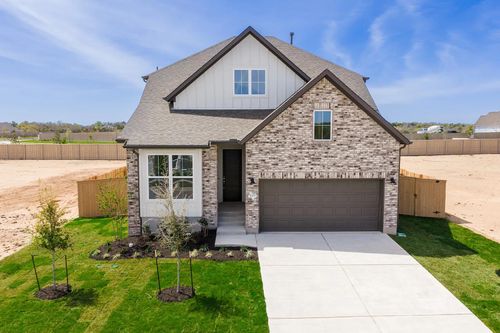 127 Silverbell Ln, Bastrop, TX, 78602-2487 | Card Image