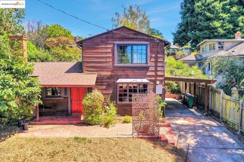 700 Coventry Rd, Kensington, CA, 94707-1404 | Card Image
