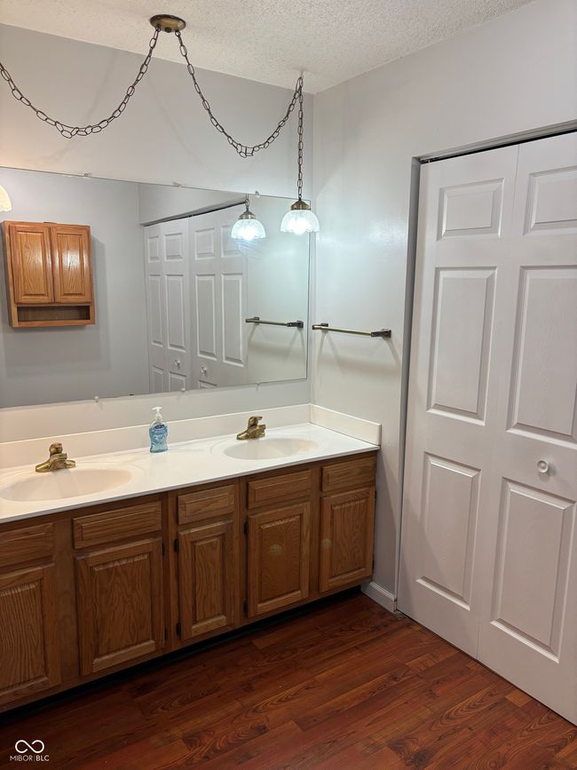 2770 Two Worlds Dr, Condo with 2 bedrooms, 2 bathrooms and null parking in Columbus IN | Image 17