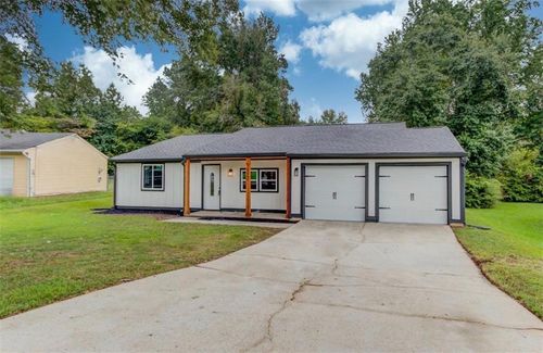 5266 Long Green Ln, Stone Mountain, GA, 30088-3206 | Card Image