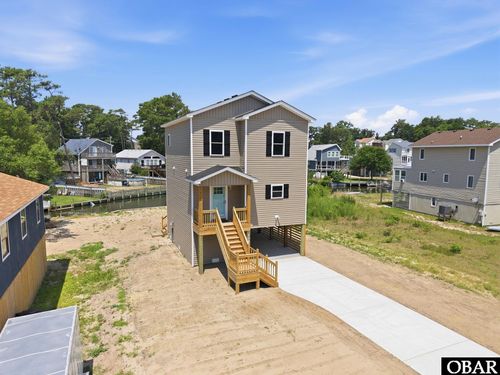 105 King Ct, Kill Devil Hills, NC, 27948-9146 | Card Image