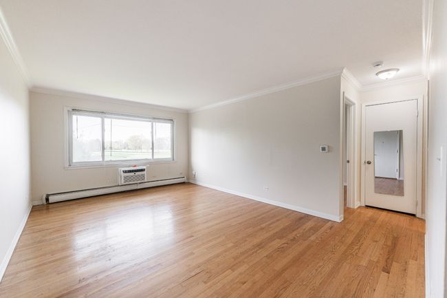 APT-14 - 956 Shermer Rd, Condo with 1 bedrooms, 1 bathrooms and 1 parking in Glenview IL | Image 7