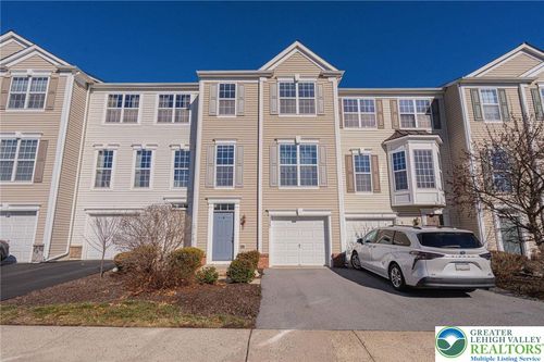 5207 Chandler Way, OREFIELD, PA, 18069-9105 | Card Image