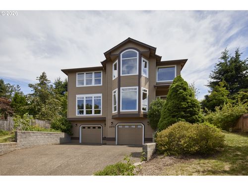 22874 Sw Martin Ct, Sherwood, OR, 97140-9473 | Card Image
