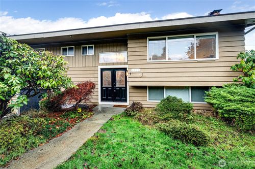 3623 Shelby Rd, Lynnwood, WA, 98087-5525 | Card Image
