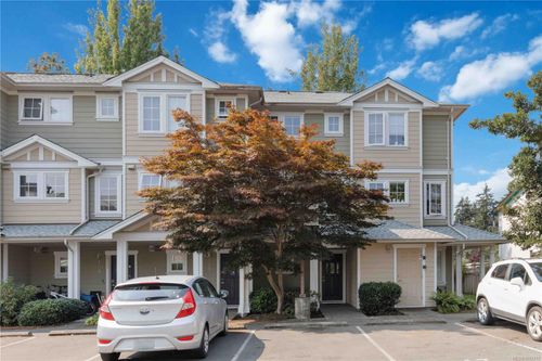 113-820 Brock Ave, Langford, BC, V9B0B8 | Card Image
