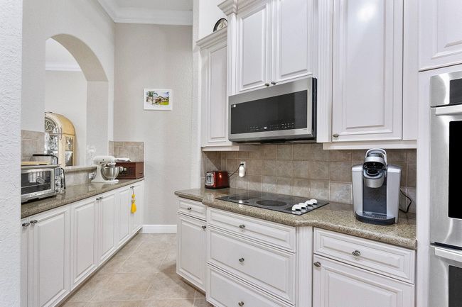 6948 Nw 110 Th Ln, House other with 4 bedrooms, 4 bathrooms and null parking in Parkland FL | Image 11