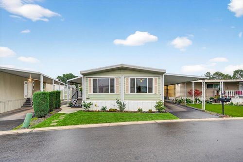 spc-120-221 W Herndon Ave, Pinedale, CA, 93650-1339 | Card Image