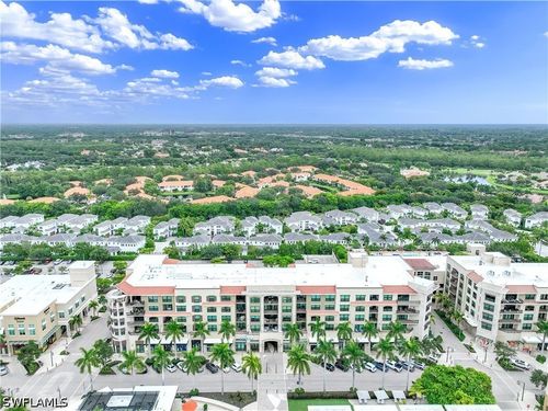 5511-9115 Strada Pl, NAPLES, FL, 34108-2894 | Card Image