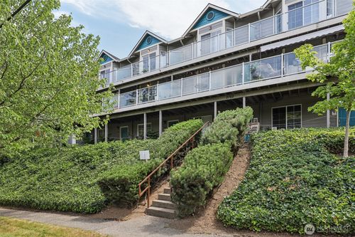 2764 E Mcloughlin Blvd, Vancouver, WA, 98661-4722 | Card Image