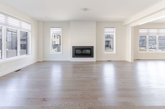 126 Settlers Crescent, House other with 4 bedrooms, 5 bathrooms and 4 parking in Bradford West Gwillimbury ON | Image 20
