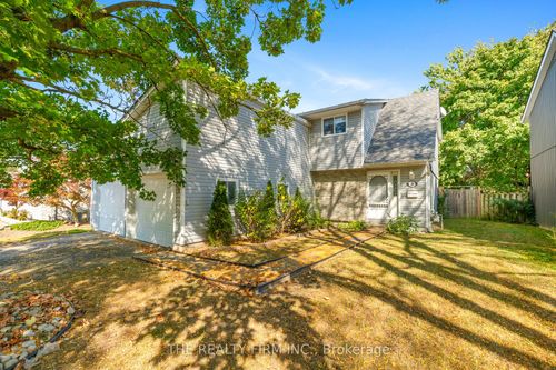 26 Monmore Rd, London, ON, N6G2W6 | Card Image