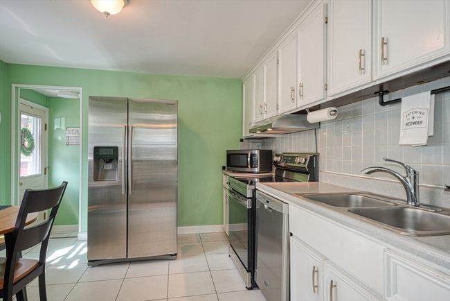 52 Main St, House other with 3 bedrooms, 1 bathrooms and 4 parking in Medway MA | Image 10