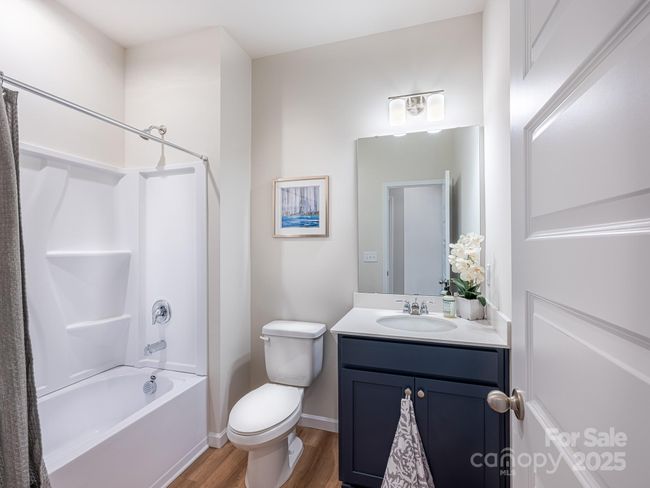 Photo is representational and shown for color package selected for homesite 23 | Image 8