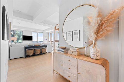 1022-133 Seaport Blvd, Boston, MA, 02210 | Card Image
