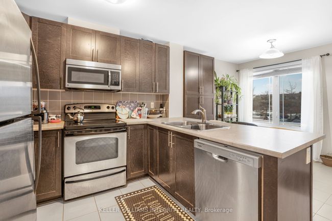 18 - 176 Den Haag Dr, Condo with 2 bedrooms, 3 bathrooms and 1 parking in Ottawa ON | Image 9