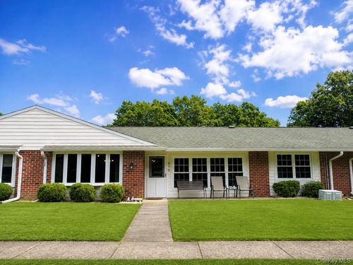 b-89 Enfield Court, Brookhaven, NY, 11961 | Card Image