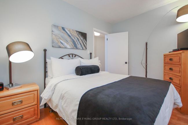 239 York St, House attached with 3 bedrooms, 2 bathrooms and 1 parking in Ottawa ON | Image 35