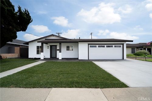 10232 Halawa, Huntington Beach, CA, 92646 | Card Image
