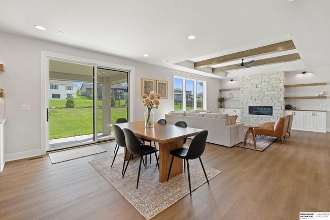 21009 C St, House other with 4 bedrooms, 4 bathrooms and 3 parking in Elkhorn NE | Image 18