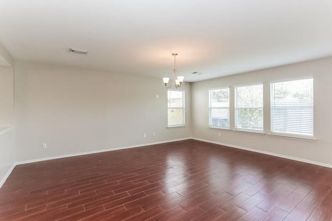 22910 Twisting Pine Dr, House other with 4 bedrooms, 3 bathrooms and 2 parking in Spring TX | Image 6