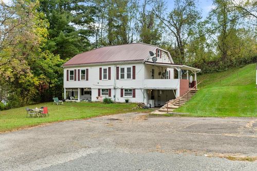 1003 W Stuart Dr, Galax, VA, 24333-2609 | Card Image