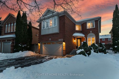 2212 Vista Oak Rd, Oakville, ON, L6M3L7 | Card Image