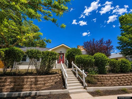 484 W Flaming Gorge Way, Green River, WY, 82935-4109 | Card Image