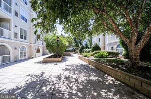 2225-4550 Strutfield Ln, ALEXANDRIA, VA, 22311-4973 | Card Image