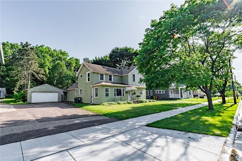 1-1037 Barland St, Eau Claire, WI, 54701-4173 | Card Image