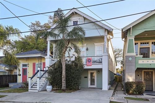 a-729 Lyons St, New Orleans, LA, 70115-1626 | Card Image