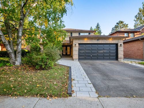 97 Golf Links Dr, Aurora, ON, L4G3V4 | Card Image