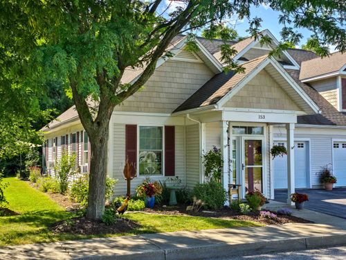 153 Garden Cir, Saint Albans, VT, 05478-4438 | Card Image