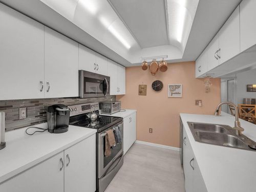 164 Waterside Dr, Hypoluxo, FL, 33462-6168 | Card Image