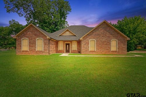 523 Hill Ave, Pittsburg, TX, 75686-1809 | Card Image