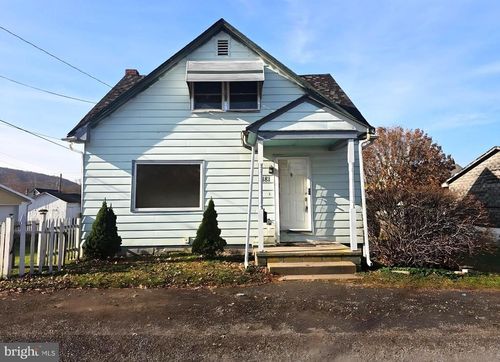181 Union St, SUNBURY, PA, 17801-2537 | Card Image