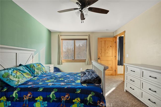 29230 Lakeview Ln, House other with 3 bedrooms, 3 bathrooms and null parking in Cedar Glen CA | Image 20