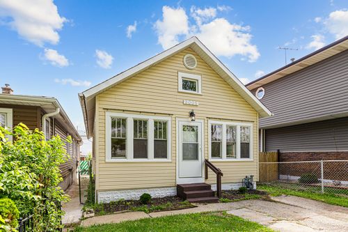 3005 Commercial Ave, South Chicago Heights, IL, 60411-5424 | Card Image