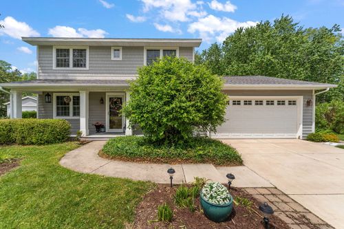 2605 Thomas Road, Valparaiso, IN, 46383 | Card Image