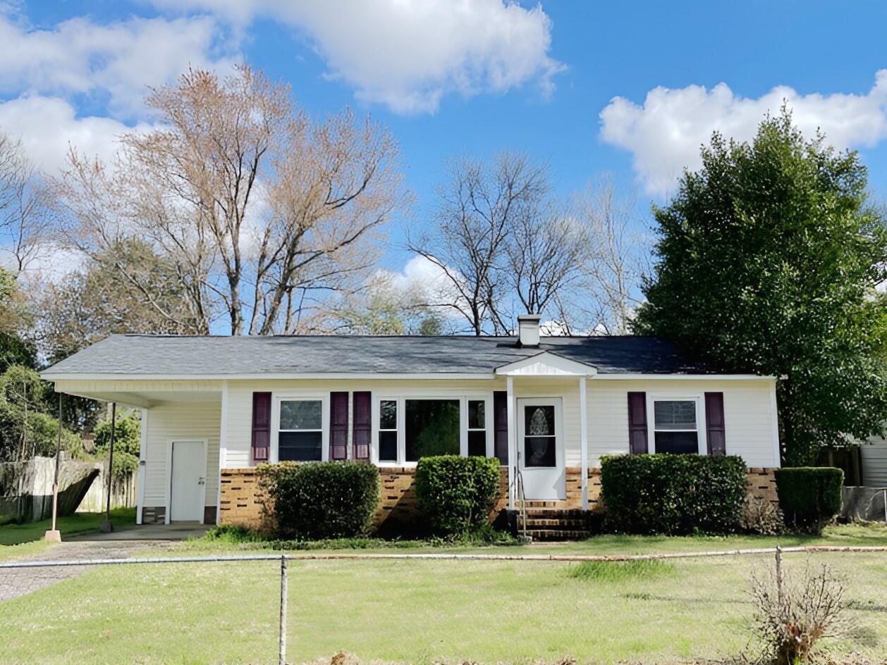 Ward Cir, Aiken, SC 29801
