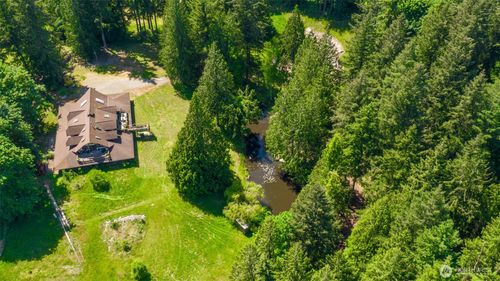 1106 254th Ave Ne, Sammamish, WA, 98074-7304 | Card Image
