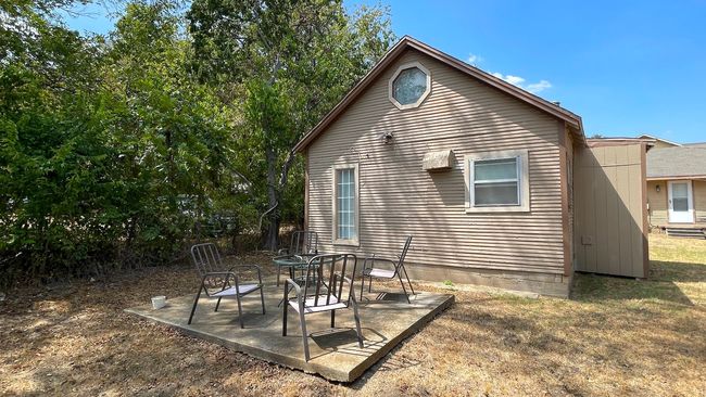 1219 Scripture St, Home with 4 bedrooms, 4 bathrooms and 4 parking in Denton TX | Image 4