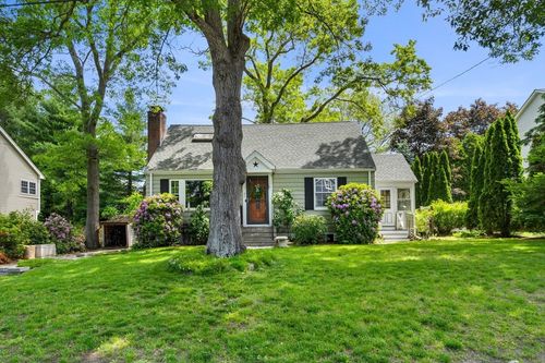 21 Houlton St, Bedford, MA, 01730-1901 | Card Image