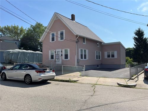 38 Sweet Ave, Woonsocket, RI, 02895-3522 | Card Image