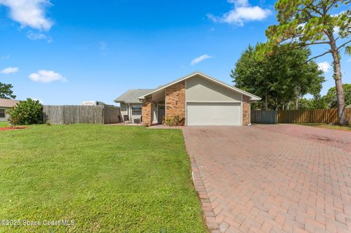 1060 Mina Ave Ne, PALM BAY, FL, 32907-1417 | Card Image