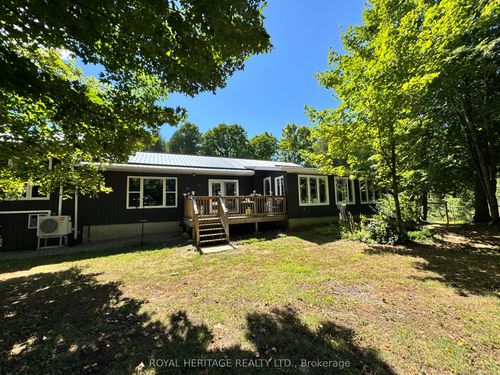 337 Upper Turriff Rd, L'amable, ON, K0L2L0 | Card Image