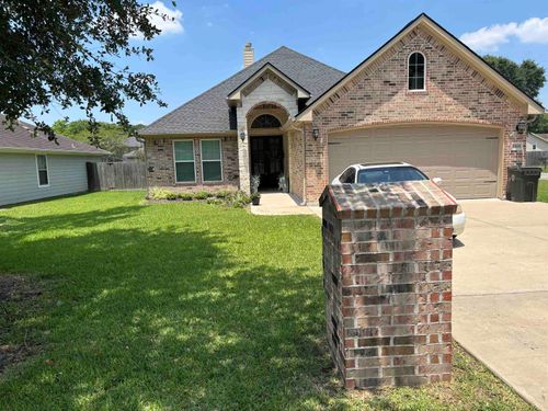 5569 Hogaboom Rd, Groves, TX, 77619 | Card Image