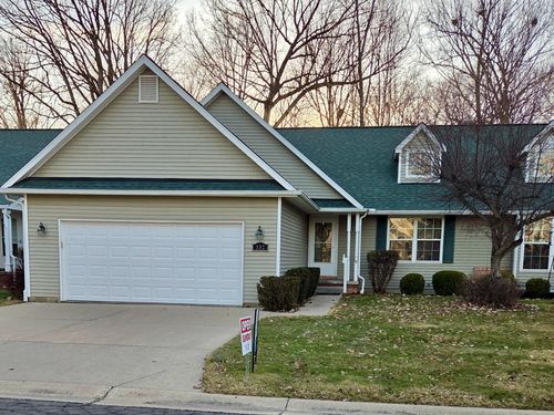 332 Wildwood Dr, Manchester, MI, 48158-8590 | Card Image