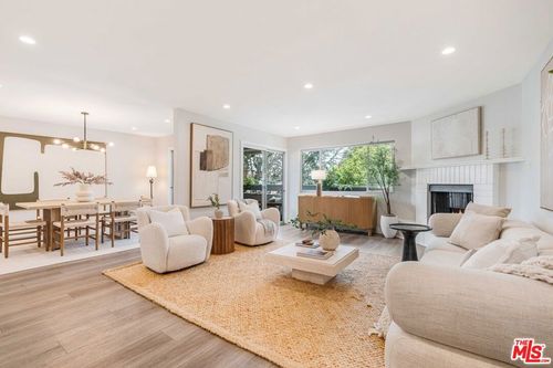 201-930 California Ave, Santa Monica, CA, 90403-4151 | Card Image